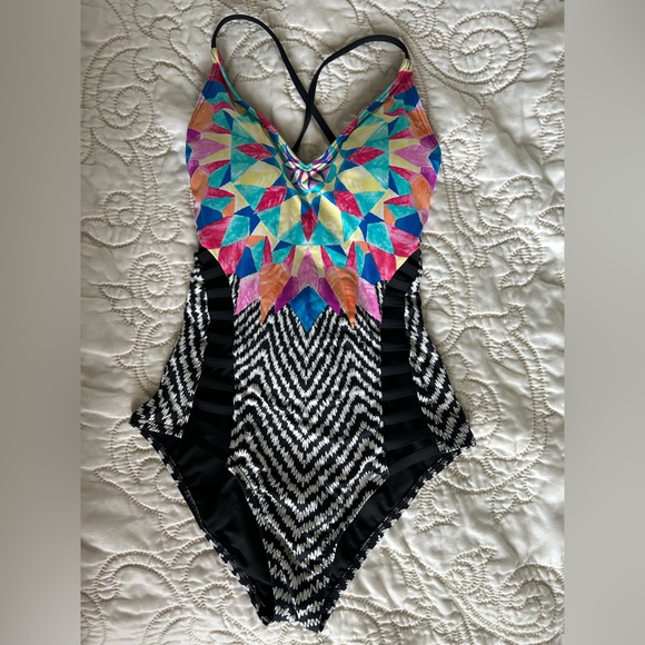 Bar lll one piece women swim - Picture 1 of 7